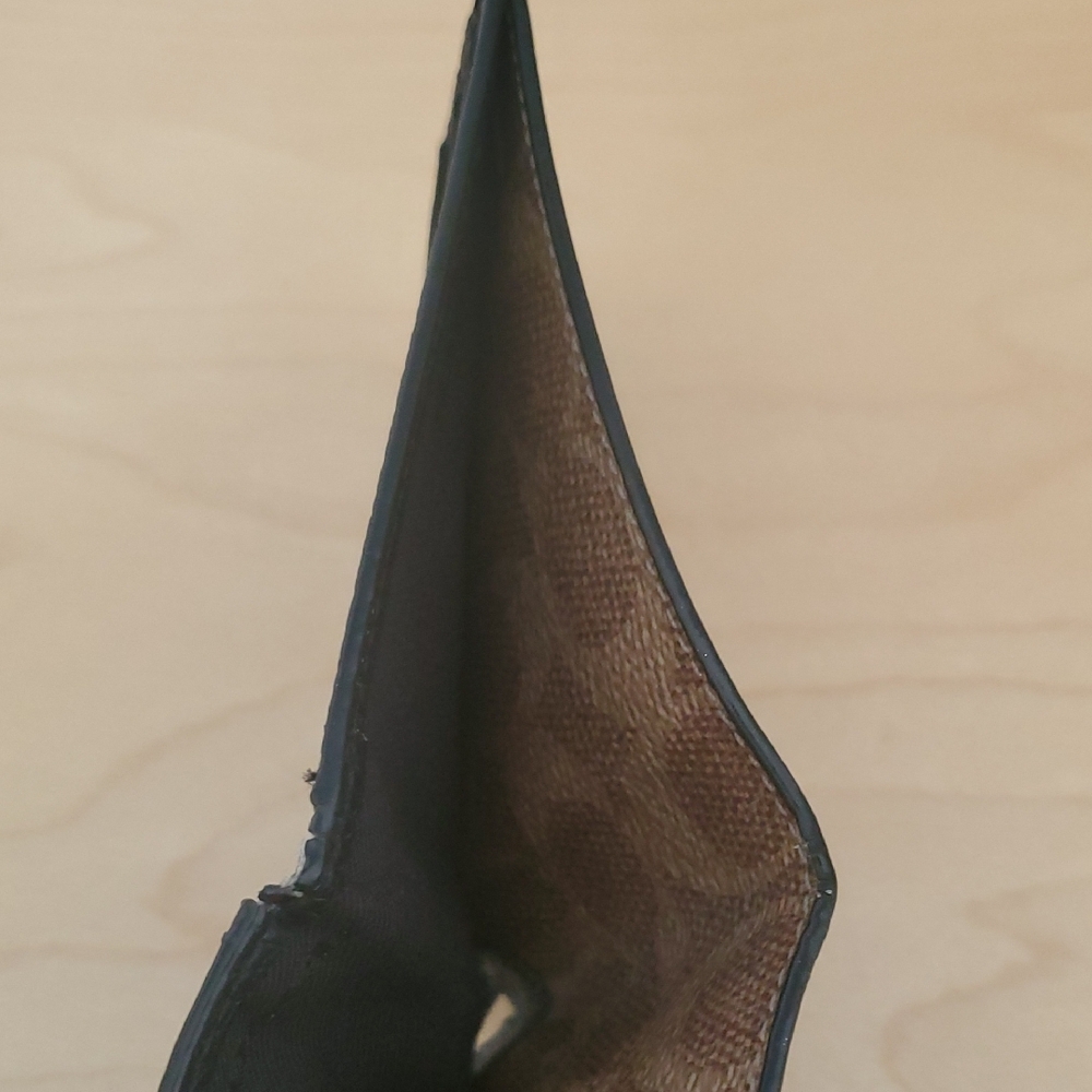 Coach Pebbled Black Leather Wallet - Picture 11 of 12